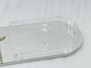 Caja de Acrílico de Lujo para Chocolates con Base de MDF y Espejo, Vajilla Premium para Exhibición de Dátiles y Dulces para Ramadán y Eid - Product Image 5