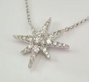 Colgante de Moissanita Real de Corte Redondo de 2.50 Quilates en Plata de Ley 925 - Product Image 1