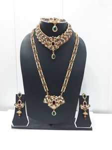 Vintage Gold Plated Alloy Jewelry Set With Zircon Stones Flower Design Necklace Earrings Bracelet For Women Wedding Party - Product Image 1