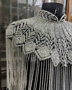 Nóng theo yêu cầu! Siêu sáng bóng bạc Sexy CAPE ponchos cho phụ nữ thời trang handbeaded handfringed cộng với kích thước Carnival bên câu lạc bộ mặc - Product Image 2