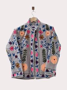 Wholesale Price <b>Velvet</b> <b>Women's</b> Hand Embroidered Floral <b>Jacket</b> Reversible <b>Velvet</b> <b>Jacket</b> for <b>Women</b> Winter Wear - Product Image 4