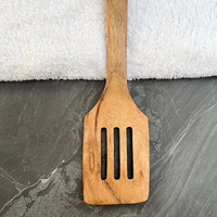 Spatule de cuisine artisanale en bois d'acacia |   Ustensile de cuisine en bois naturel, cuillère
