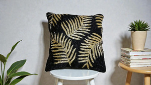 Housse de coussin carrée vintage multicolore brodée de feuilles de palmier 100% coton anti-plis pour la maison et l'hôtel - Product Image 4