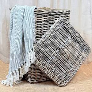 Panier en rotin rectangulaire ou rond fait main sur mesure, artisanat rustique tressé pour l'organisation, le rangement et la plantation d'arbres - Product Image 2