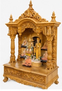 Sala de Pooja de Madera de Teca con Diseño Moderno, Tallada a Mano en Oro Brillante, con Temática del Sur de la India, Hecha a Mano para el Culto Pío, EE. UU. - Product Image 2