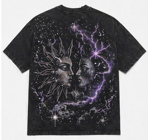 Camiseta Vintage con Gráfico Cósmico, Oversize, de Algodón 100% de Alto Gramaje, Lavada, Estilo Streetwear, con Pedrería, Unisex - Product Image 2