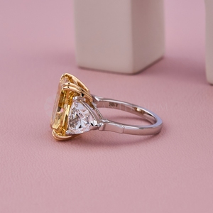 Anillo de Diamante de Laboratorio con Corte Princesa de Diseño de Lujo, Anillo de Oro Blanco con Certificado IGI y Claridad VVS para Mujer, de la India - Product Image 2