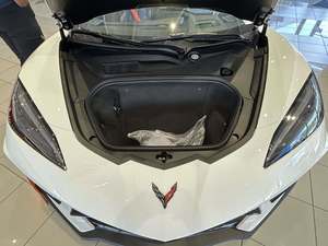 Chevrolet Corvette Stingray 3LT Usado del 2026 - Product Image 4