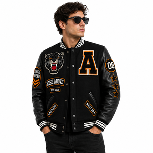 Chaqueta Varsity Negra para Hombre, Poliéster/Nailon, Mangas Bordadas, Diseño con Parche de Letras de Pantera en la Parte Delantera, Resistente al Viento, Transpirable, con Cierre - Product Image 4