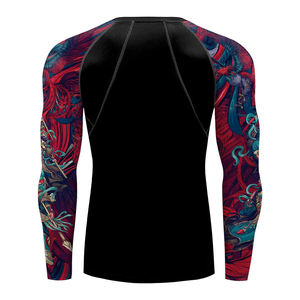 Rashguard personnalisé imprimé par sublimation intégrale à manches courtes, vierge, OEM, pour hommes, en polyester UPF 50, vente en gros - Product Image 3