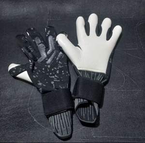 Gants de gardien de but professionnels en latex allemand 4 mm pour adultes et enfants, protection des doigts pour le cyclisme et les activités décontractées en extérieur - Product Image 4