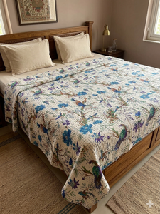 Couvre-lit moderne bohème en coton imprimé floral et oiseaux, patchwork, blanc et bleu, pour la maison et l'hôtel, fait main indien Kantha - Product Image 4