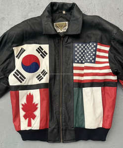 Chaqueta universitaria de cuero vintage negra con parche de logotipo de bandera personalizado, chaqueta bomber de cuero negro de alta calidad para hombre - Product Image 3