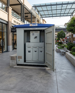 ตู้แปลงไฟฟ้าชนิดกล่องสำหรับใช้งานภายนอกอาคาร แบบ CSS พร้อมตราสินค้า HT LT 1250kVA ระบบระบายความร้อนด้วยน้ำมัน ขนาดกะทัดรัด 20kV 400V ขดลวดทองแดง ระบบ ONAN ONAF - Product Image 3