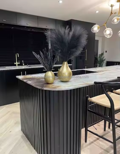 Azora industries Vase à fleurs en laiton martelé personnalisé Pot de table élégant Design pour la décoration intérieure et les mariages Prix - Product Image 5