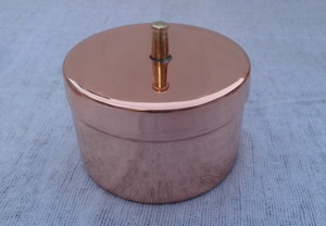 Conteneur à bougie en cuivre, finition mate, décoratif, vide, pot à bougie de luxe pour cadeaux de Noël, D 8xH4cm - Product Image 5