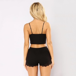 Conjunto de dos piezas de ropa sexy para mujer, top corto de color sólido con diseño de encaje, ropa para exteriores, conjunto de sujetador y bragas, éxito de ventas en Amazon. - Product Image 4