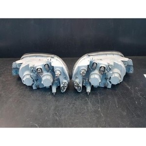 ชุดไฟหน้าขวา Carnival 2001-2006 (ขวา) มือสอง ของแท้ รหัส 0K53B51030 - Product Image 5