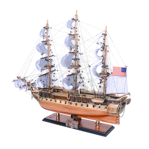 T097L - เรือจำลอง USS Constitution รุ่นลิมิเต็ดอิดิชั่น พร้อมใบเรือครบชุด รุ่น Admiral Line ผลิตด้วยมือจากไม้ ของขวัญสำหรับนักเดินเรือ ขนาด 73.7Lx25.4Wx64H ซม. - Product Image 3