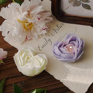 Cadeau de parfum de la Saint-Valentin Souvenir fait main <span class=keywords><strong>Bougie</strong></span> parfumée en forme de rose en forme de cœur personnalisée - Product Image 3