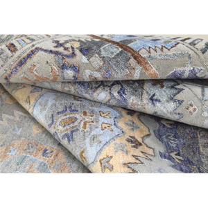 Ensemble de tapis noués à la main en laine et soie de luxe Qualité supérieure Conception géométrique classique Technique de pile coupée pour porte de bureau de prière - Product Image 6