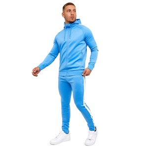 Ensemble de survêtement pour homme fabriqué en usine, deux pièces, avec impression personnalisée, design élégant et streetwear. - Product Image 3