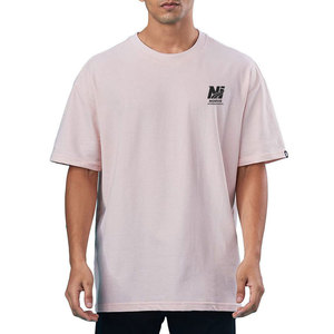Vêtements de mode contemporains pour hommes, t-shirt oversize avec un style urbain tendance, t-shirt oversize pour hommes - Product Image 1