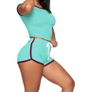 Ensemble de vêtements pour femmes, été, nouvelle mode, t-shirt à manches courtes décontracté et short, deux pièces, couleur unie - Product Image 6