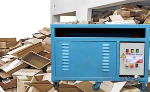 Déchiqueteuse de cartons industrielle automatique CHIHO CHP-200 220V 2.2kW 250kg Garantie 1 an Moteur de traitement des déchets d'emballage écologique - Product Image 3