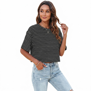 Camiseta Corta a Rayas para Mujer, Blusa Holgada con Hombros Caídos, Estampado de Cebra, Rayas Horizontales en Blanco y Negro, Venta al por Mayor - Product Image 5