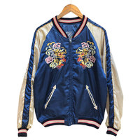 Veste Sukajan de style urbain d'hiver respirante et écologique de qualité supérieure pour hommes, col montant, logo personnalisé, tissu satiné lisse sur le devant
