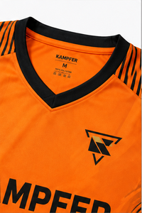 Kit d'équipe sportive haut de gamme avec tissu polyester respirant pour les jeunes et les joueurs adultes, uniforme de football pour les séances d'entraînement - Product Image 5
