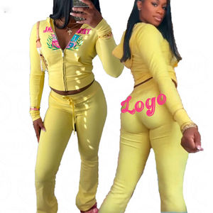 Ensemble de survêtement personnalisé pour femmes Y2K avec logo personnalisé, veste zippée intégrale et pantalon évasé, ensemble 2 pièces pour la gym et le fitness, vêtements de sport pour femmes - Product Image 1