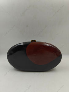 Pochette de soirée de luxe en bois bicolore ovale, rigide, pour femme, idéale pour les mariages et les événements. - Product Image 4