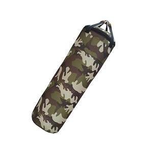 Service OEM, sacs de frappe professionnels, fabrication au Pakistan, équipement de boxe, sacs de frappe en matériau solide - Product Image 3