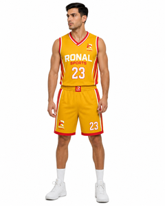 Ensemble d'uniformes de basketball personnalisés OEM ODM, maillot et short de basketball par sublimation, vêtements de sport pour hommes, polyester à séchage rapide, entraînement d'équipe - Product Image 3