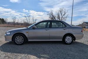 Honda Accord 2.0L-EV de 1997 - Product Image 3