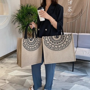 Bolsa de Yute Hecha a Mano con Dos Asas para Uso Diario al Aire Libre, Materiales de Alta Calidad, Cómoda y Confiable - Compre Directamente del Proveedor - Product Image 6