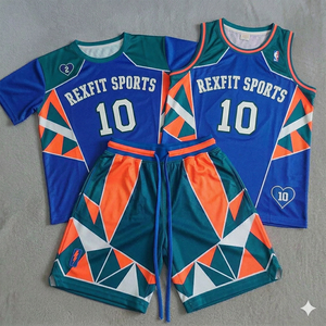 Uniforme de basket-ball personnalisé par sublimation, uniforme pour enfants en maille respirante à séchage rapide, ensemble de basket-ball pour jeunes hommes en taille plus - Product Image 3