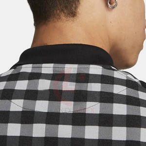 T-shirt de golf moderne pour hommes, tissu extensible léger, idéal pour les jeux d'été, la pratique et la mode décontractée - Product Image 4