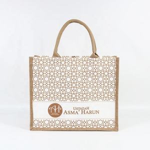 Sac messager personnalisé en toile de jute pour l'école, le bureau ou les cadeaux promotionnels - Product Image 1