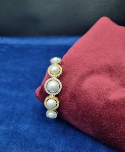 Gold Plated <b>Pearl</b> Cluster Adjustable <b>Bracelets</b> <b>For</b> <b>Women</b> Elegant <b>Women</b> Party Jewelry Gifts <b>Women</b> Fashion Jewellery Manufacturers - Product Image 4