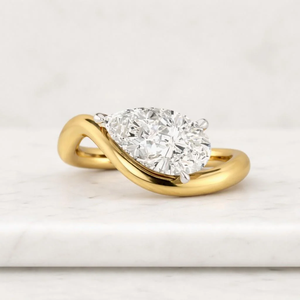Bague ouverte ajustable pour femme, plaquée or 14 carats, diamant taille poire, bijoux de luxe minimalistes, certifiée IGI, vente en gros - Product Image 1