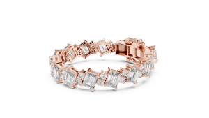 Bracelet de luxe en or massif 14 carats avec diamant de laboratoire taille émeraude 1,5 carat, certifié IGI, idéal pour mariage, fiançailles, cadeau, OEM/ODM disponible - Product Image 3