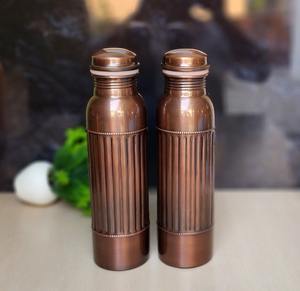 Bouchons de bouteille d'eau en cuivre pur martelé, écologiques, noirs, de style antique, gravés, au design classique, avec motif diamant, d'inspiration ayurvédique - Product Image 1