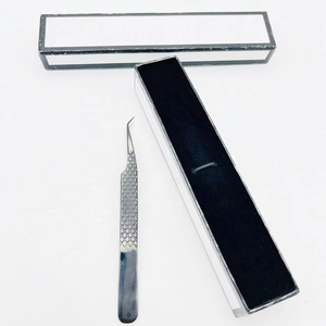 Pinzas Personalizadas para Extensiones de Pestañas de Acero Inoxidable Negro Mate a 45 Grados, Pinzas para Cejas con Logotipo Personalizado - Product Image 4