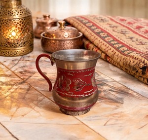 Verre à eau en cuivre Cognac, finition lisse, qualité supérieure, pour usage industriel sur mesure - Product Image 3