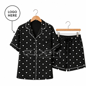 Conjunto de Pijama con Estampado de Corazones Blancos y Negros para Mujer, Ropa Griega de la Hermandad Delta Sigma, con Logotipo Personalizado de Cosh International, Manga Corta - Product Image 1