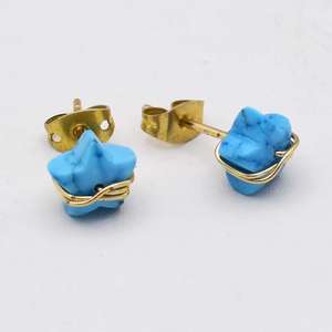 Boucles d'oreilles étoile turquoise, boucles d'oreilles en fil plaqué or, bijoux célestes faits à la main, cadeau pour elle - Product Image 3