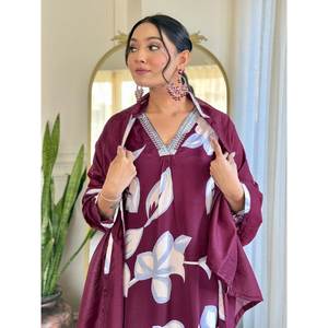 JC Beautiful Purple Party Wear Top and Bottom con Dupatta XL Size Conjunto elegante - Product Image 1